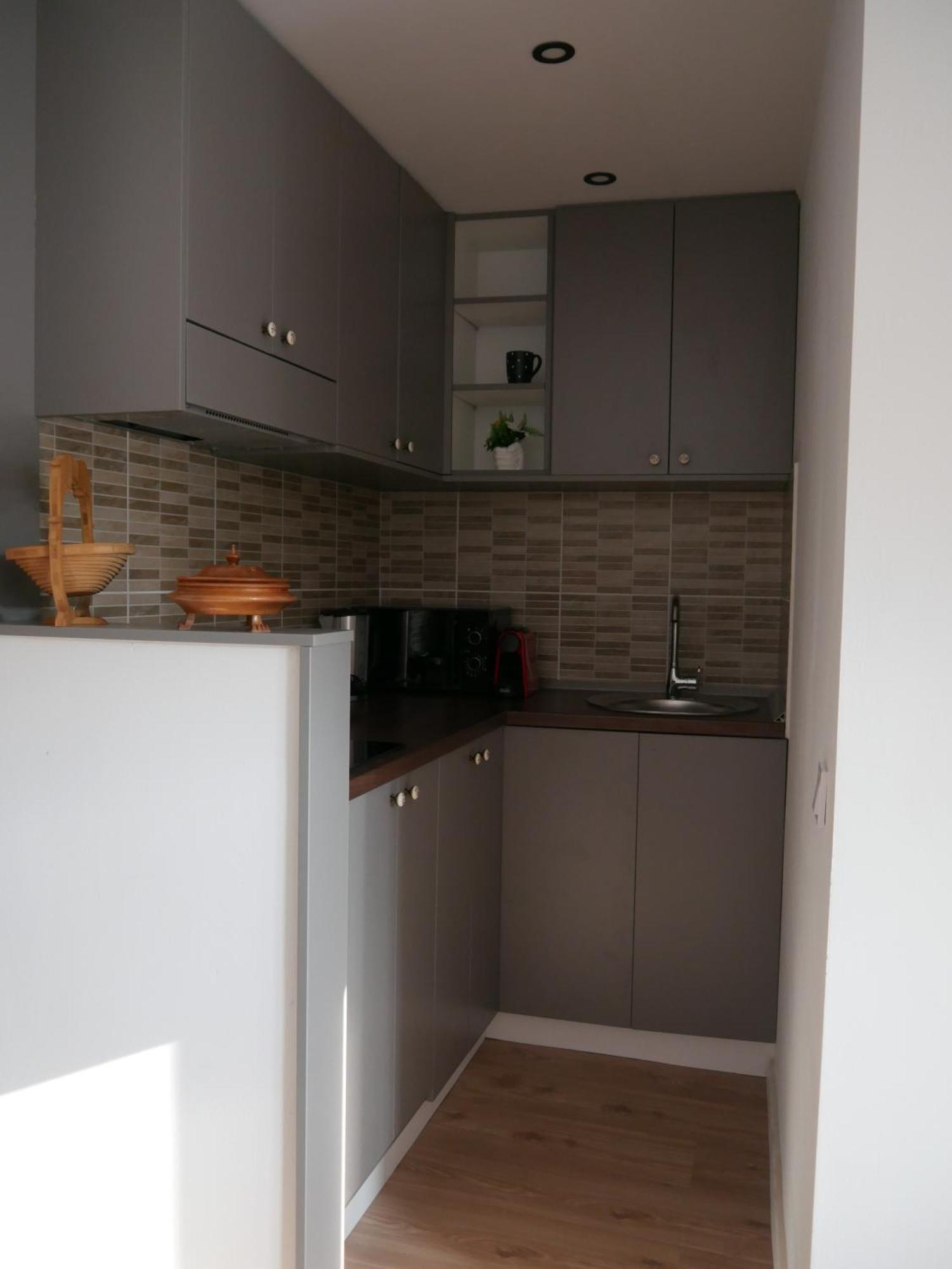 סיביו Free Garage In The Center-Delicia 4 Studio! מראה חיצוני תמונה